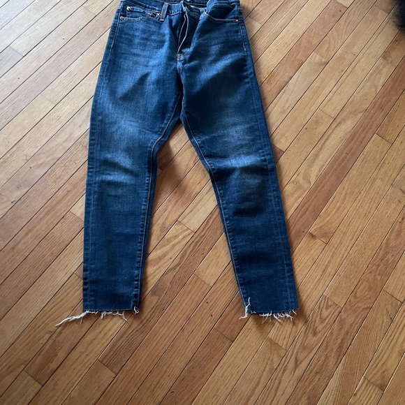 Levi's Dark Wash Distressed Jeans - Picture 1 of 3